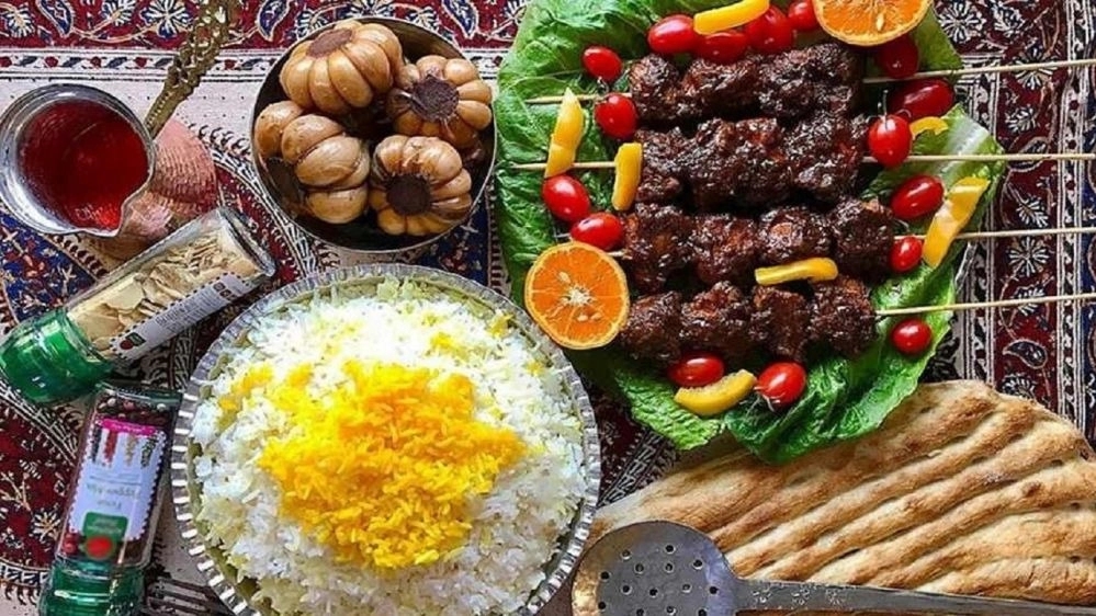 رزرو میز در رستوران سنتی رشت