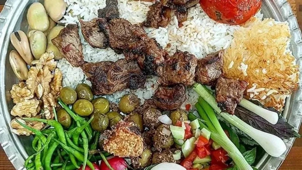 کیفیت تضمینی در رستوران حسن رشتی کیفیت تضمینی در رستوران حسن رشتی
